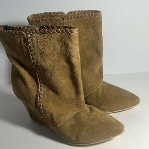 👢Charles David wedge bootie size 6.5 BOHO western